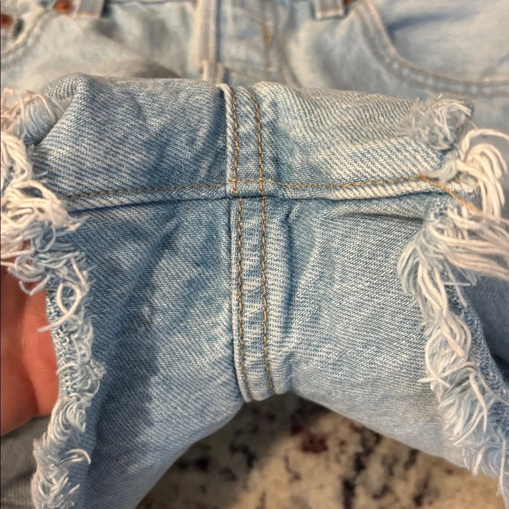 Levis Sz 23 Wedgie Shorts Light Denim Jeans Summer Button Fly - Picture 10 of 10